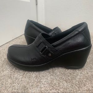 Like new B.O.c clogs